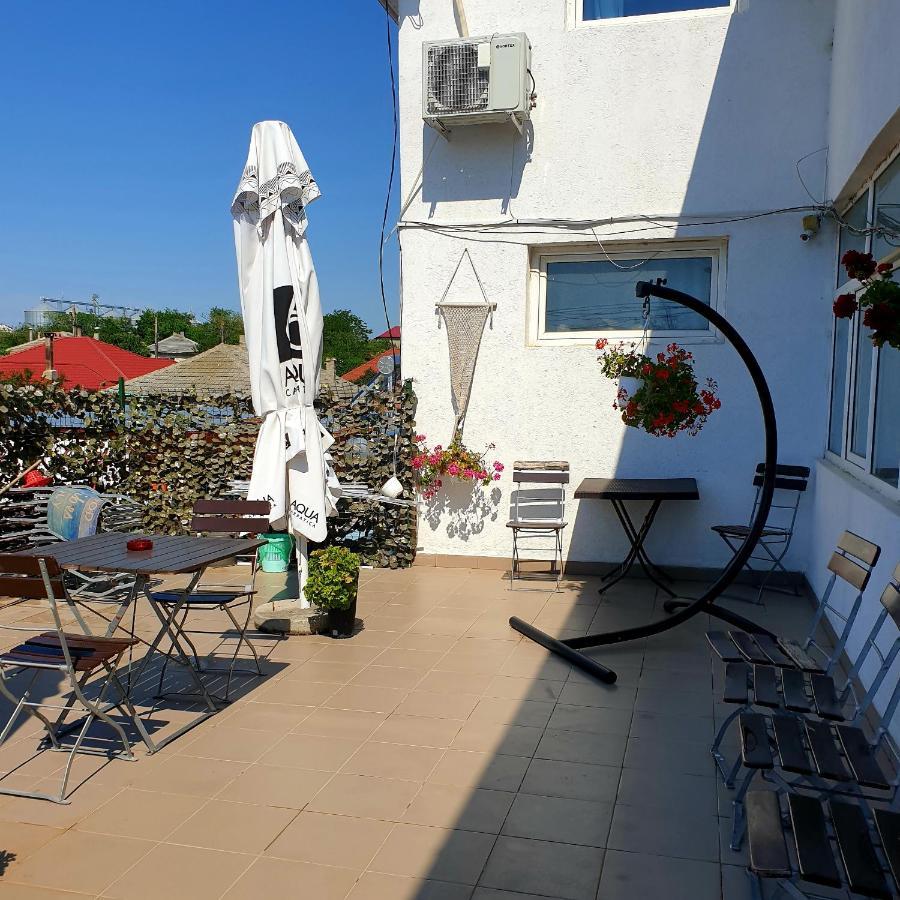 Vila Restaurant Angellys Tuzla Extérieur photo