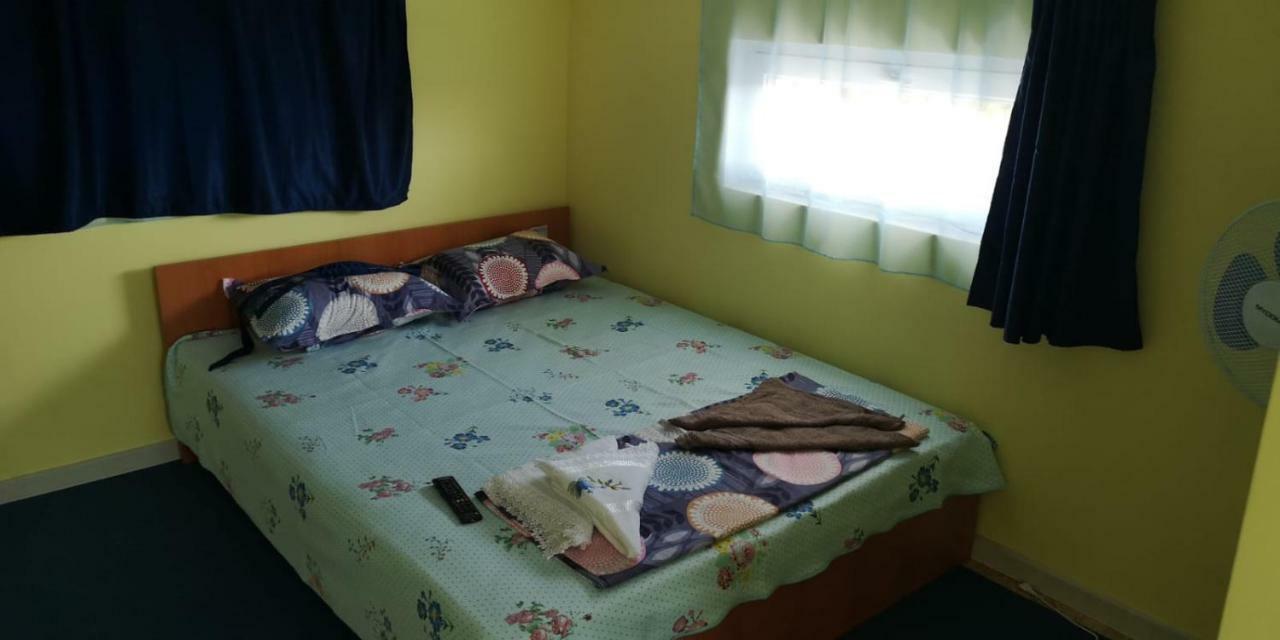 Vila Restaurant Angellys Tuzla Extérieur photo